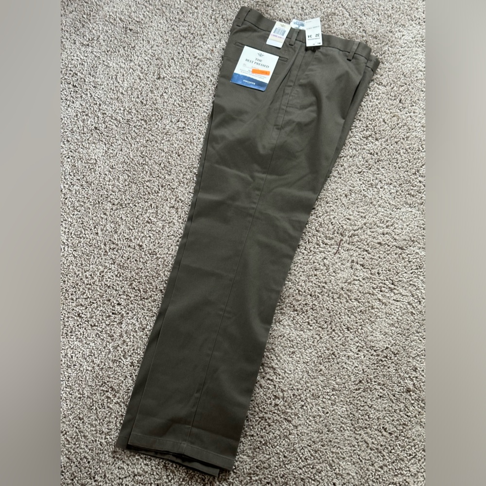 Men’s Dark Tan Docker Pants NEW w/ tags 32x34